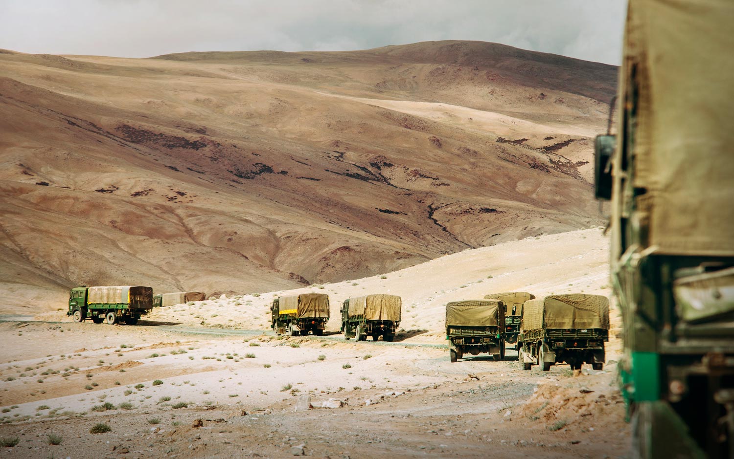 Solution de suivi logistique des conteneurs militaires avec Kinéis